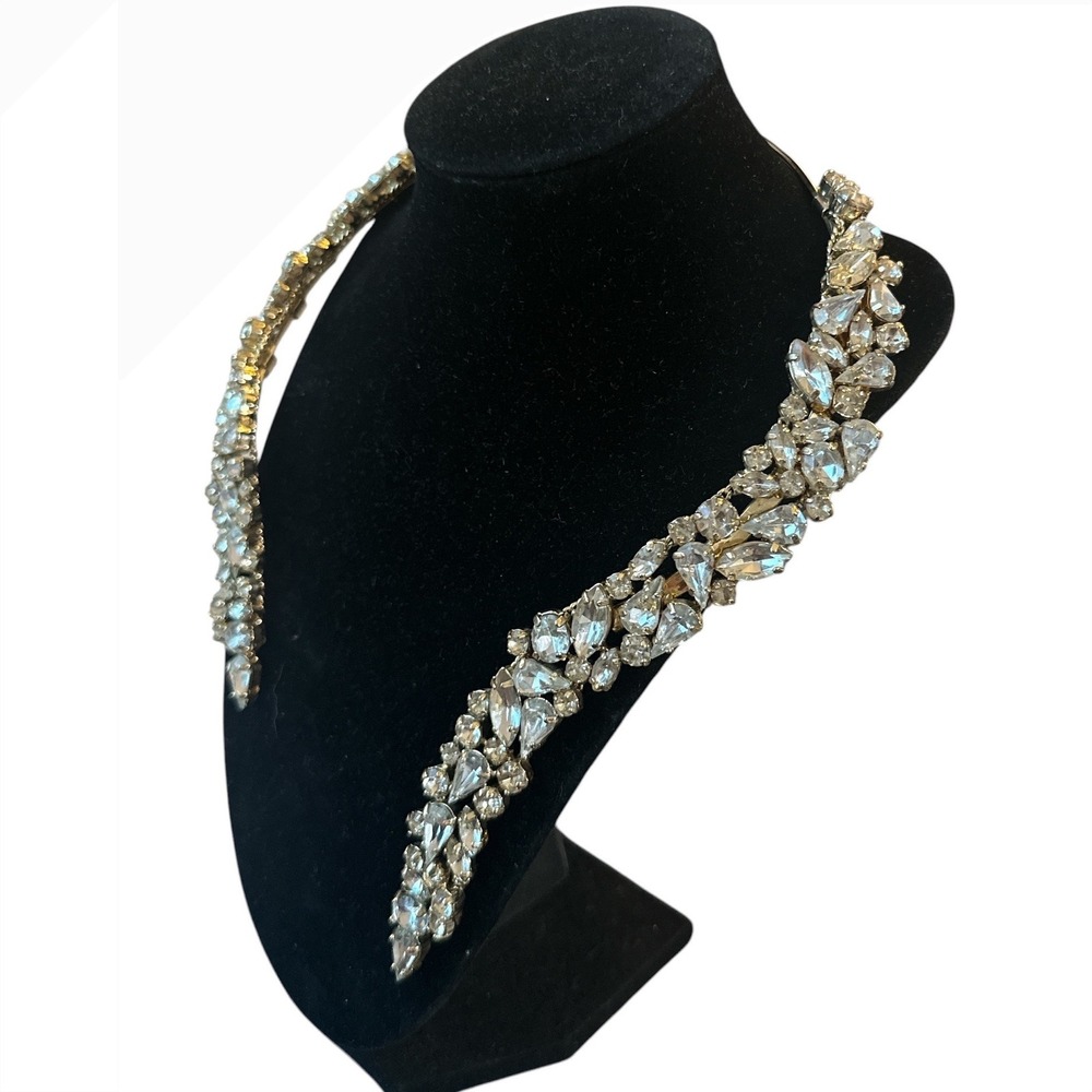 BCBG MAX AZRIA Gold Tone Crystal Statement Collar Necklace Asymmetrical